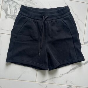 Lululemon scuba high rise 5' shorts black color size 6